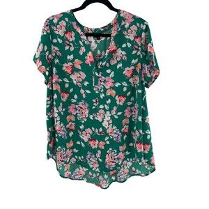 Women's Torrid Split Front Georgette Green Floral Hi-Lo Blouse Size 0 Large